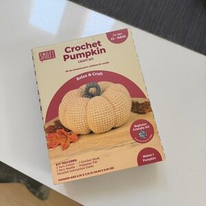 Smile! Crochet Pumpkin Craft Kit - Cream